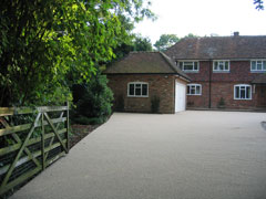 surface dressing for driveways